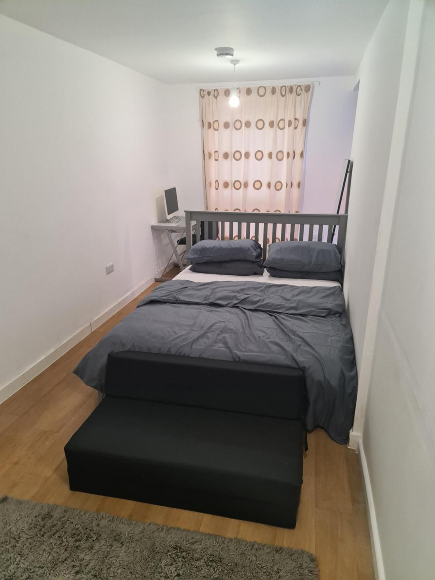 Lascelles House - A Few Mins To Us Embassy, Battersea Power Station & Alloggio in famiglia